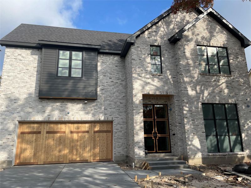 Image 34 of a home in .