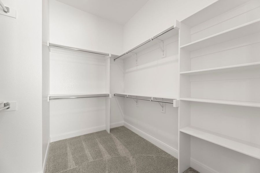 Spacious, unfurnished interior of a new home in West Crossing, Anna (Image 25).