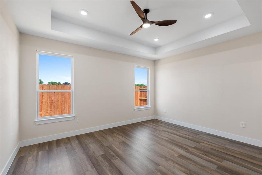 Spacious, unfurnished interior of a new home in , Granbury (Image 22). Spacious, unfurnished interior of a new home in , Granbury (Image 22).
