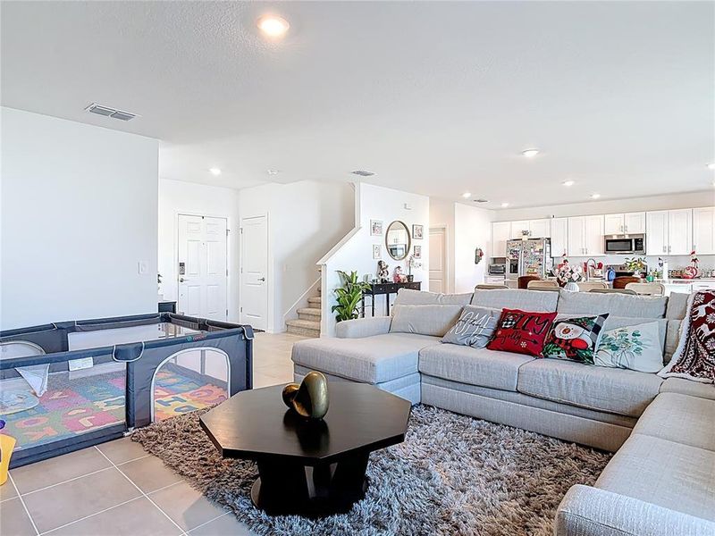 Furnished interior view inside a new home in Parkside at Cherry Lake, Groveland (Image 10).