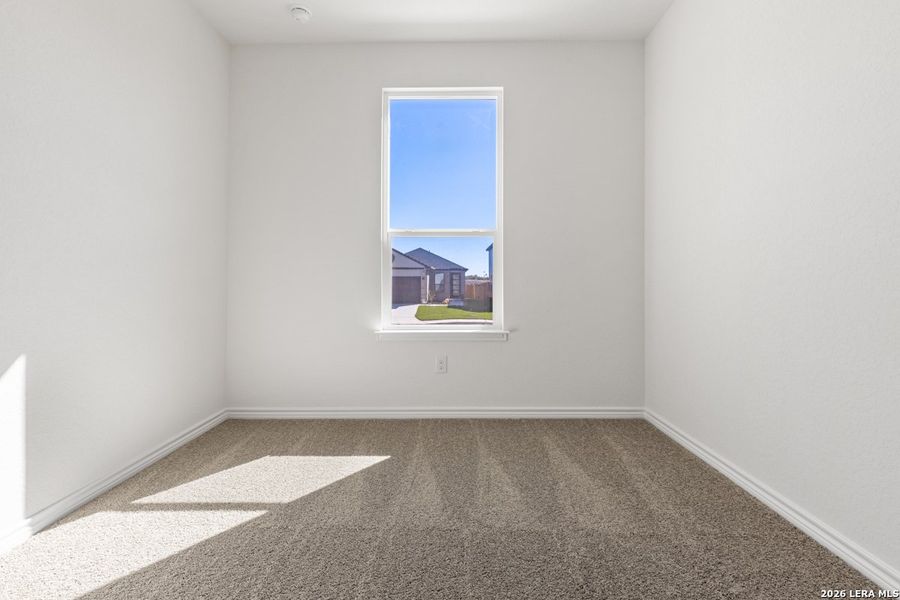 Spacious, unfurnished interior of a new home in Legend Heights, New Braunfels (Image 19). Spacious, unfurnished interior of a new home in Legend Heights, New Braunfels (Image 19).