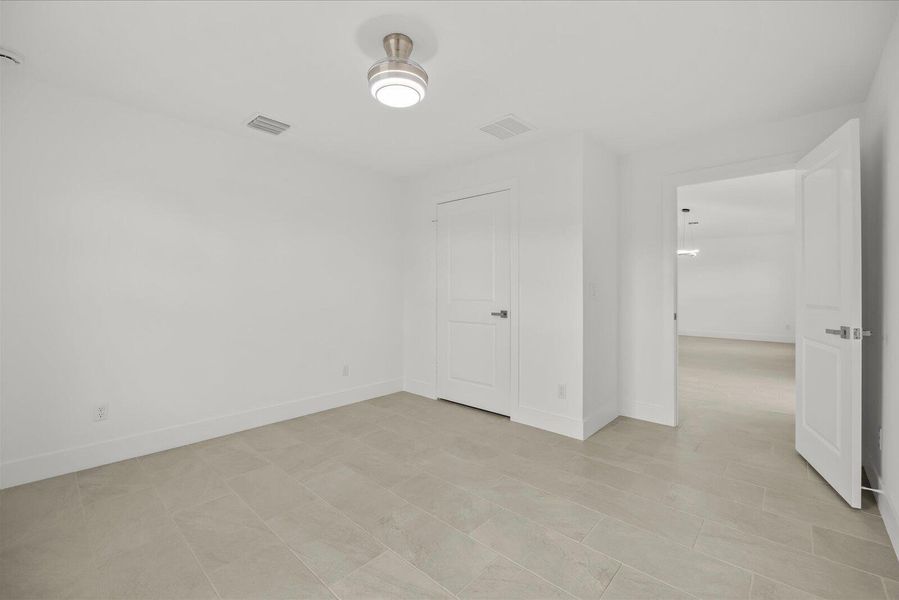 28-hag in-22 28-hag in-22