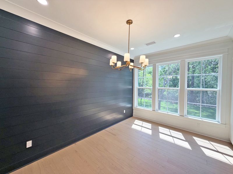 Spacious, unfurnished interior of a new home in Steamboat Landing at Hammock Bay, Freeport (Image 20).