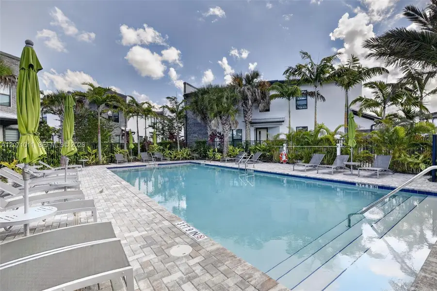 Community amenities in , Plantation (Image 35).