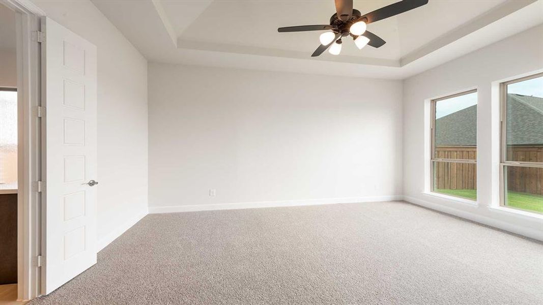 Spacious, unfurnished interior of a new home in Terraces 72', Rockwall (Image 12). Spacious, unfurnished interior of a new home in Terraces 72', Rockwall (Image 12).