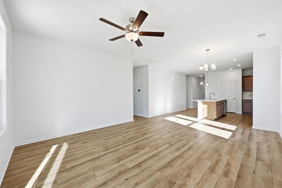Spacious, unfurnished interior of a new home in Edgefield, Loris (Image 16). Spacious, unfurnished interior of a new home in Edgefield, Loris (Image 16).