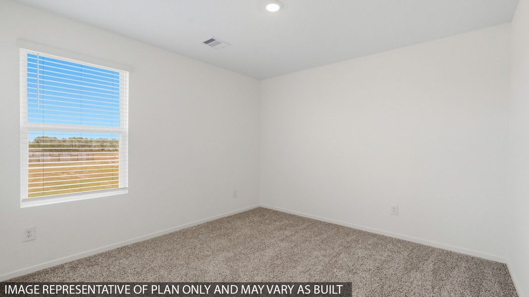 Spacious, unfurnished interior of a new home in Silverthorne, Conroe (Image 19). Spacious, unfurnished interior of a new home in Silverthorne, Conroe (Image 19).