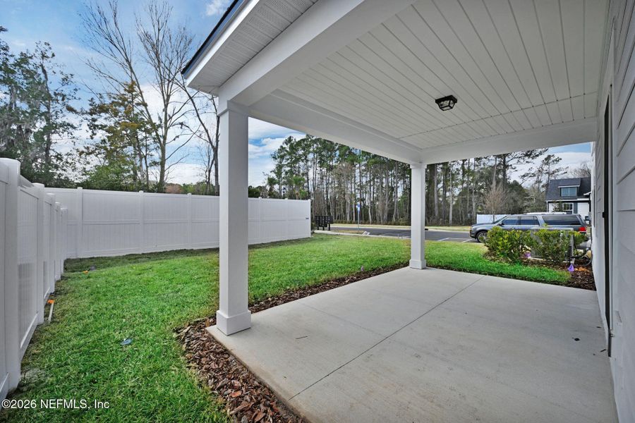 Exterior details and patio area of a home in Murray Farms, Middleburg (Image 31).