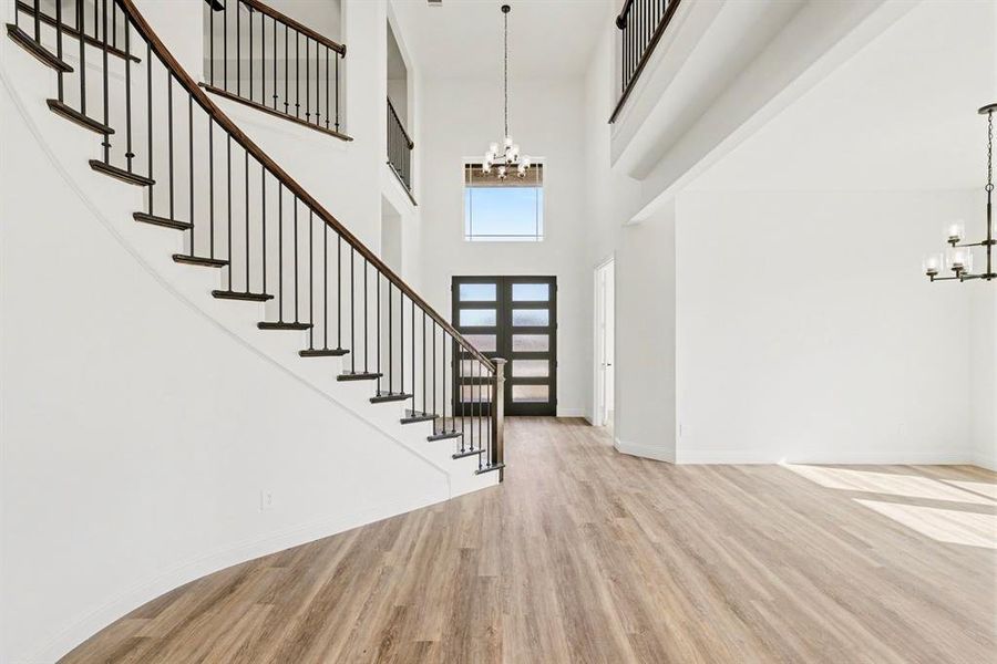 Spacious, unfurnished interior of a new home in , Prosper (Image 17).