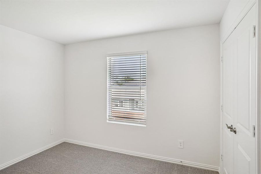 Photo is not of the actual home, but is an inspirational photo of builder’s model home and may depict options, furnishings, and/or decorator features that are not included. Photo is not of the actual home, but is an inspirational photo of builder’s model home and may depict options, furnishings, and/or decorator features that are not included.