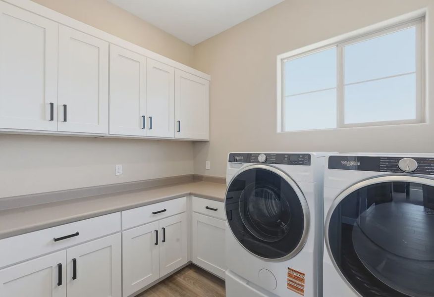 Encanterra Crescendo HS 2524 Laundry - 17 of 19