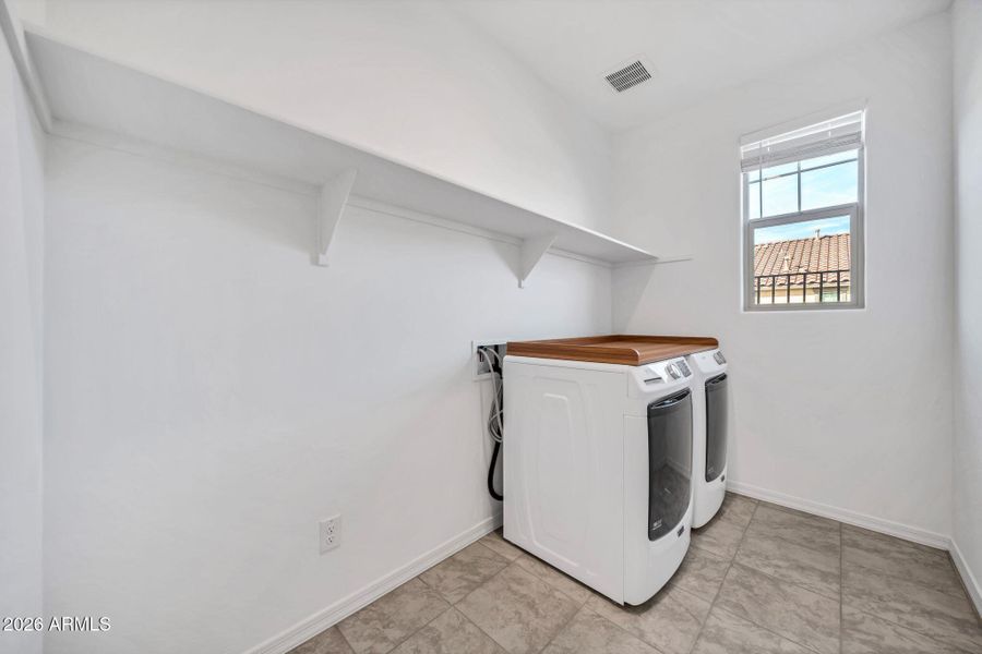 10223 W Piccadilly Rd, Avondale