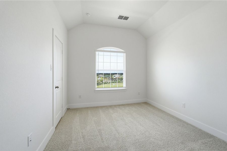 Spacious, unfurnished interior of a new home in Sunfield, Buda (Image 37). Spacious, unfurnished interior of a new home in Sunfield, Buda (Image 37).