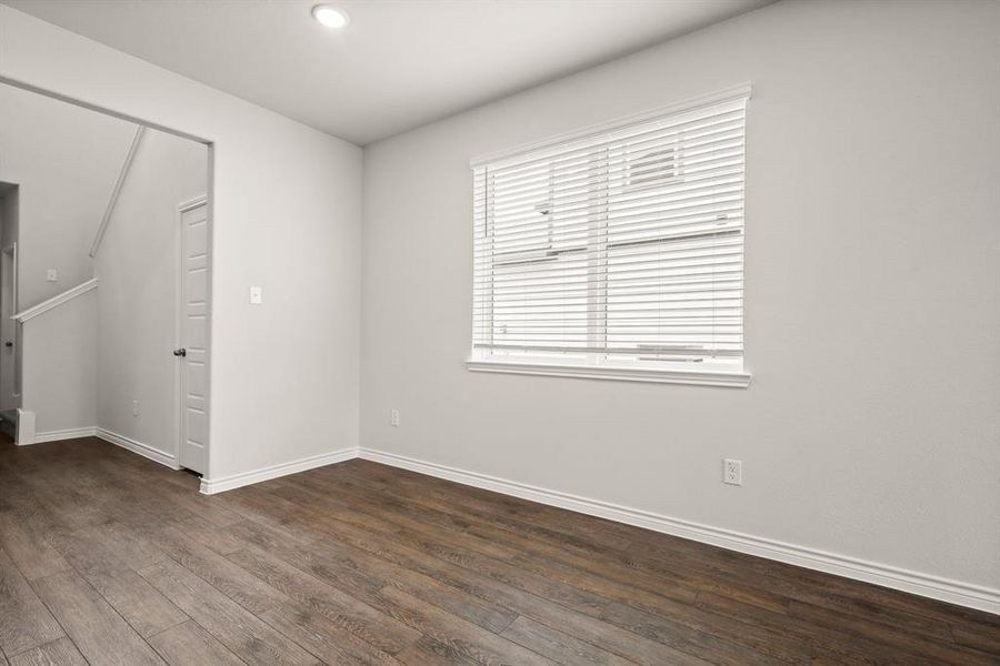 Spacious, unfurnished interior of a new home in Sycamore Landing, Fort Worth (Image 15). Spacious, unfurnished interior of a new home in Sycamore Landing, Fort Worth (Image 15).