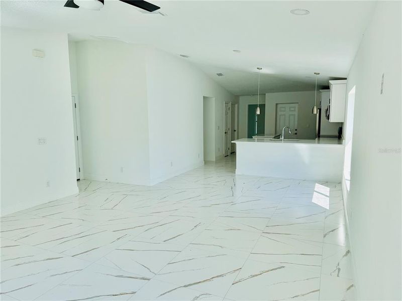 Image 8 of a home in . Image 8 of a home in .