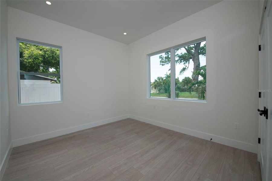 Spacious, unfurnished interior of a new home in , St. Petersburg (Image 37). Spacious, unfurnished interior of a new home in , St. Petersburg (Image 37).