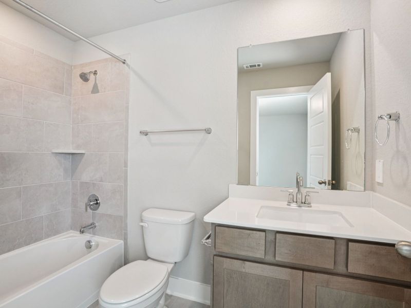 Furnished interior view inside a new home in Lark Canyon, New Braunfels (Image 11).