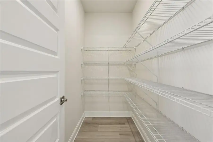 Spacious, unfurnished interior of a new home in , Lawrenceville (Image 26).