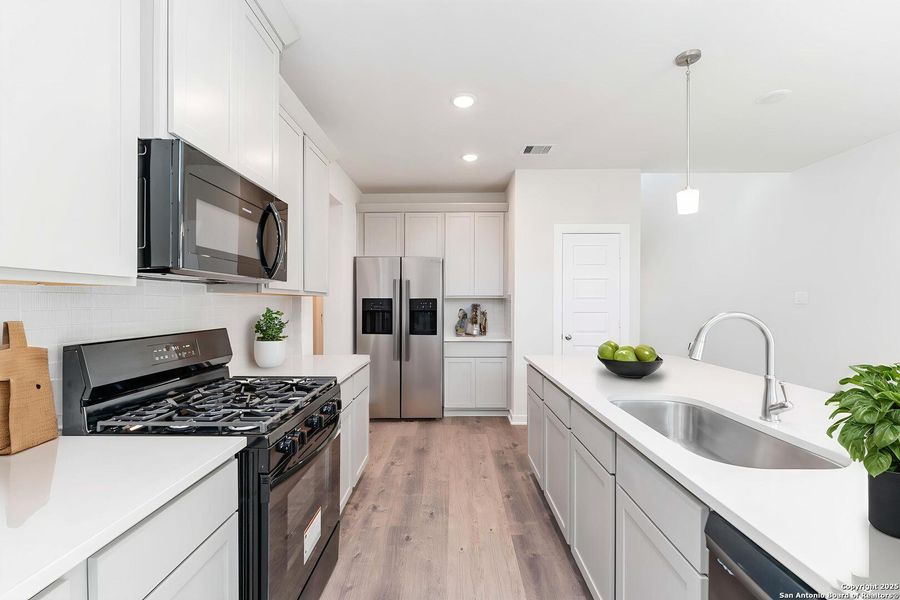 Furnished interior view inside a new home in Red Hawk Landing, San Antonio (Image 4). Furnished interior view inside a new home in Red Hawk Landing, San Antonio (Image 4).