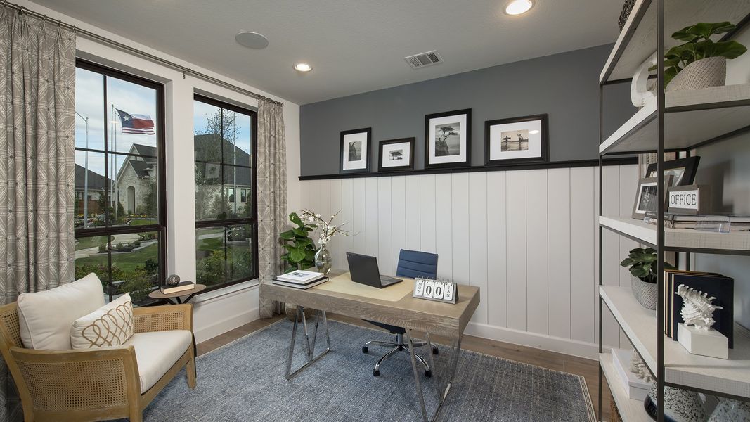 Furnished interior view inside a new home in Santa Rita Ranch - Eldorado, Liberty Hill (Image 37).