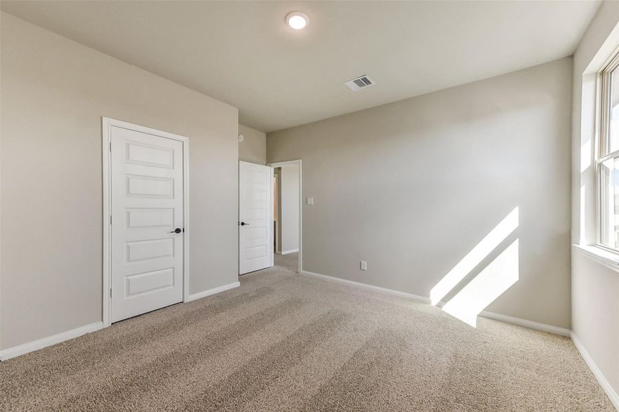Spacious, unfurnished interior of a new home in Colony at Pinehurst, Pinehurst (Image 39). Spacious, unfurnished interior of a new home in Colony at Pinehurst, Pinehurst (Image 39).