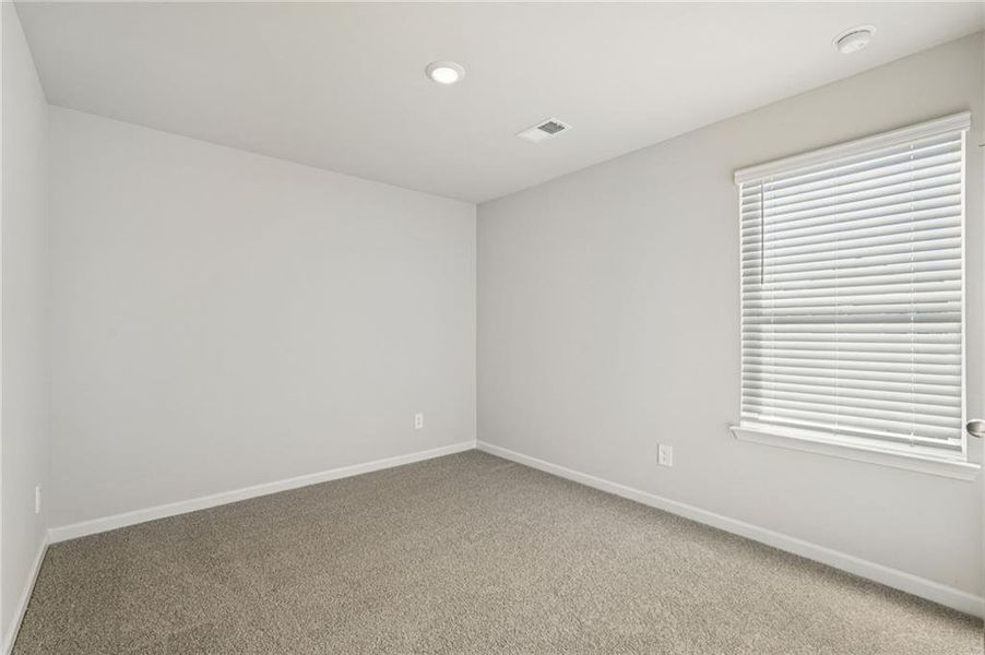 Spacious, unfurnished interior of a new home in Hawthorne Station, College Park (Image 38). Spacious, unfurnished interior of a new home in Hawthorne Station, College Park (Image 38).