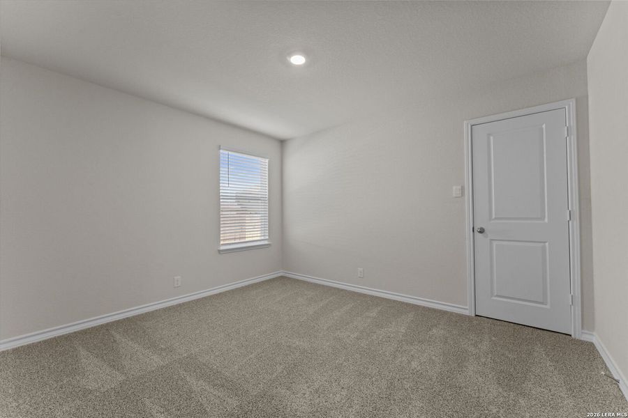 Spacious, unfurnished interior of a new home in Steele Creek, Cibolo (Image 12).