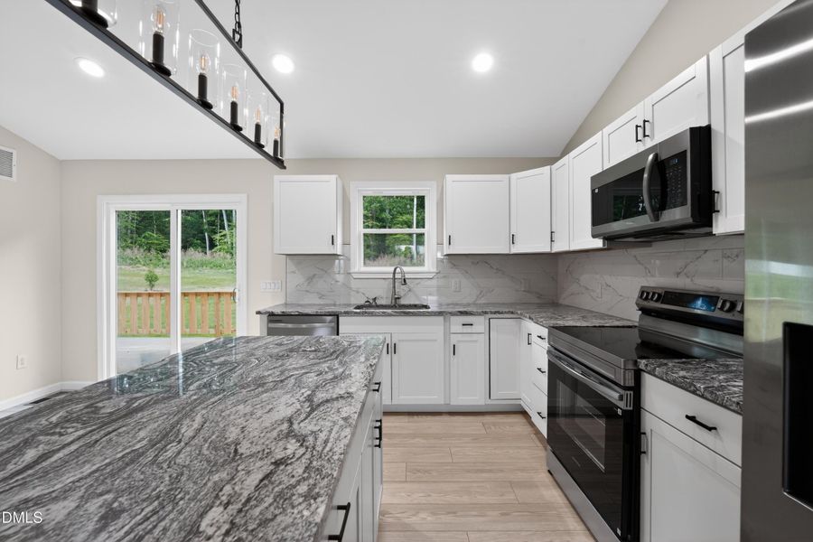 18_312_Reed_Creek_Rd_Ramseur_NC_27316-Ki 18_312_Reed_Creek_Rd_Ramseur_NC_27316-Ki