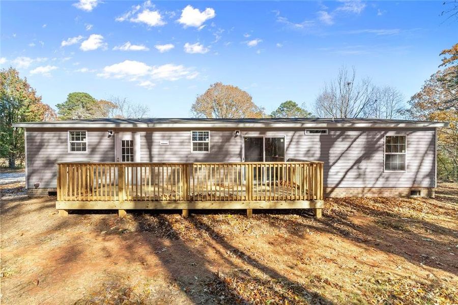 Exterior details and patio area of a home in , Cleveland (Image 18).