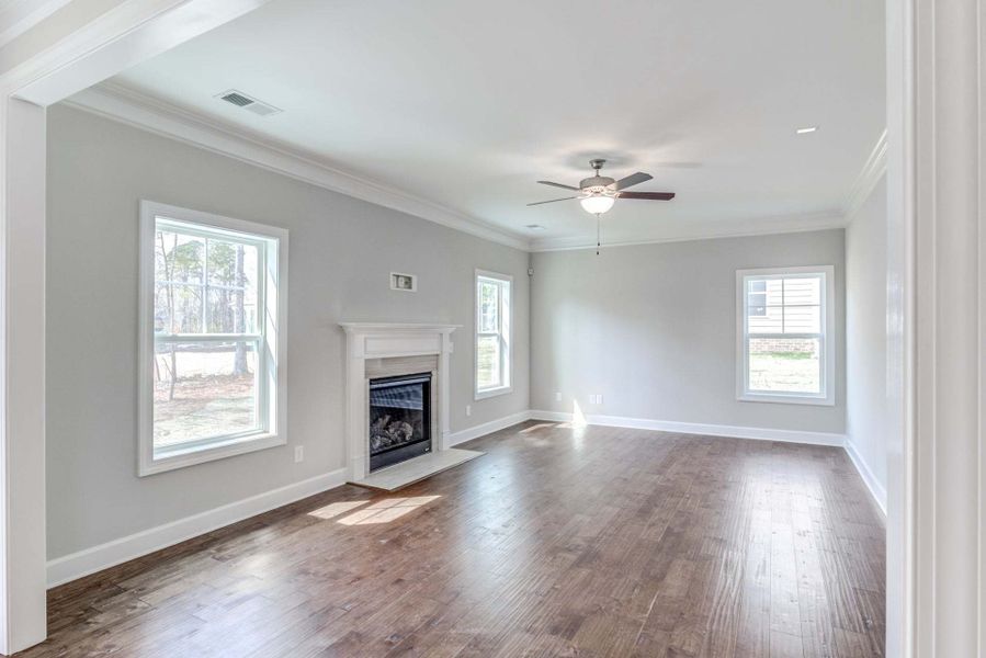 Great Room with Fireplace Option Great Room with Fireplace Option