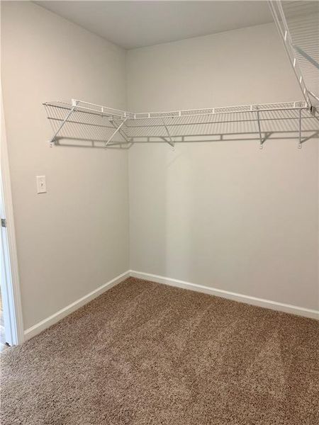 Spacious, unfurnished interior of a new home in , Atlanta (Image 16).