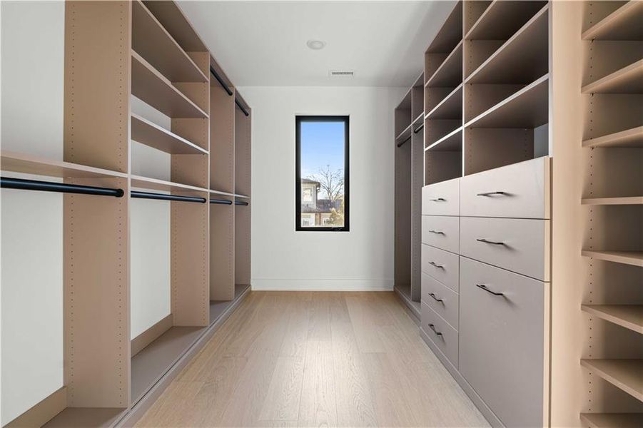 Furnished interior view inside a new home in , Atlanta (Image 42).