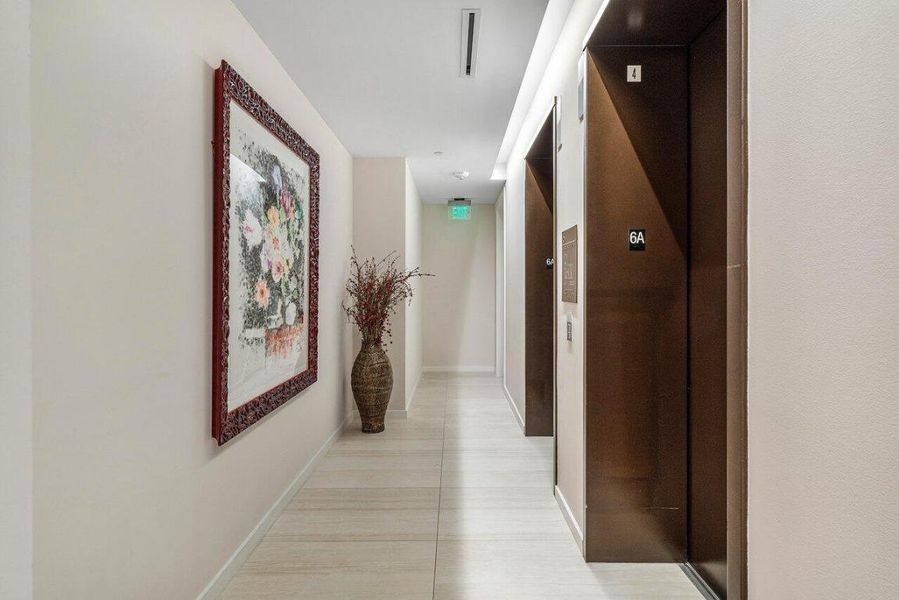 040-220SoutheastMiznerBoulevard-BocaRato