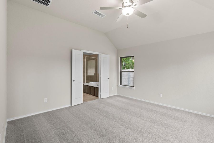 Spacious, unfurnished interior of a new home in Two Step Farm, Montgomery (Image 27). Spacious, unfurnished interior of a new home in Two Step Farm, Montgomery (Image 27).