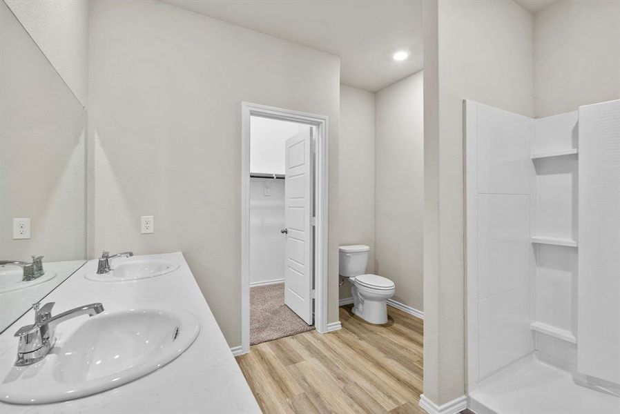 Furnished interior view inside a new home in Terra Trace, Fort Worth (Image 6).