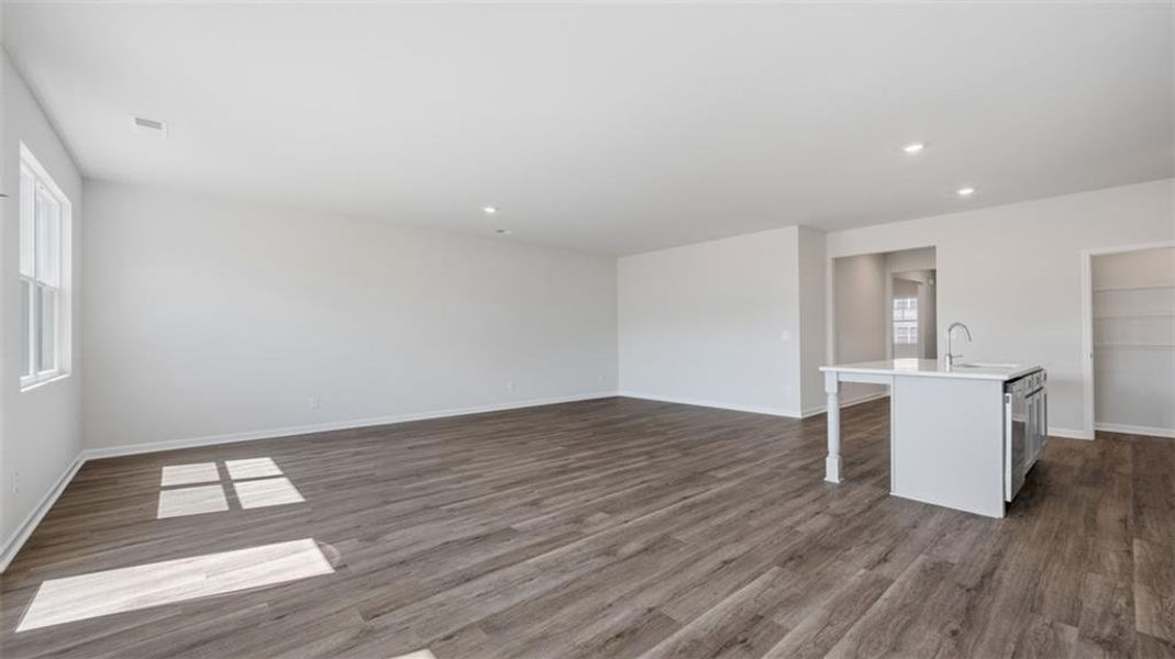 Spacious, unfurnished interior of a new home in Willowbrook, Winder (Image 26). Spacious, unfurnished interior of a new home in Willowbrook, Winder (Image 26).