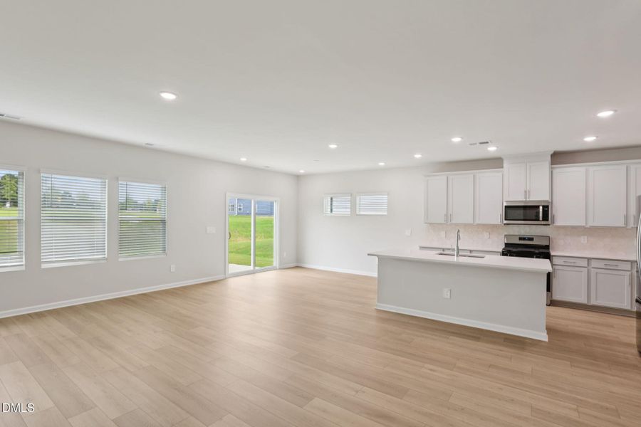 9-web-or-mls-Raleigh- River Glen- 693 Wh