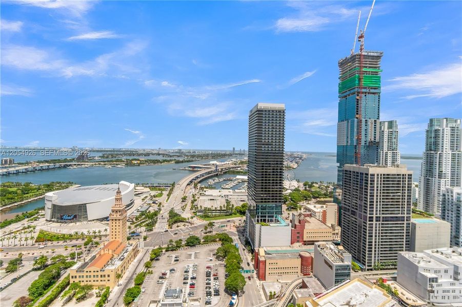 Condo located in Miami, FL showcasing its design and architecture (Image 24). Condo located in Miami, FL showcasing its design and architecture (Image 24).
