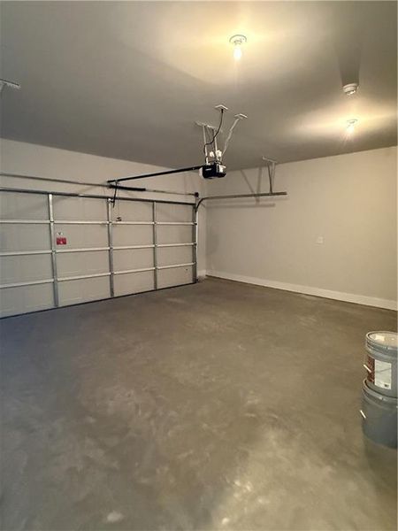 Spacious, unfurnished interior of a new home in , Dawsonville (Image 25).