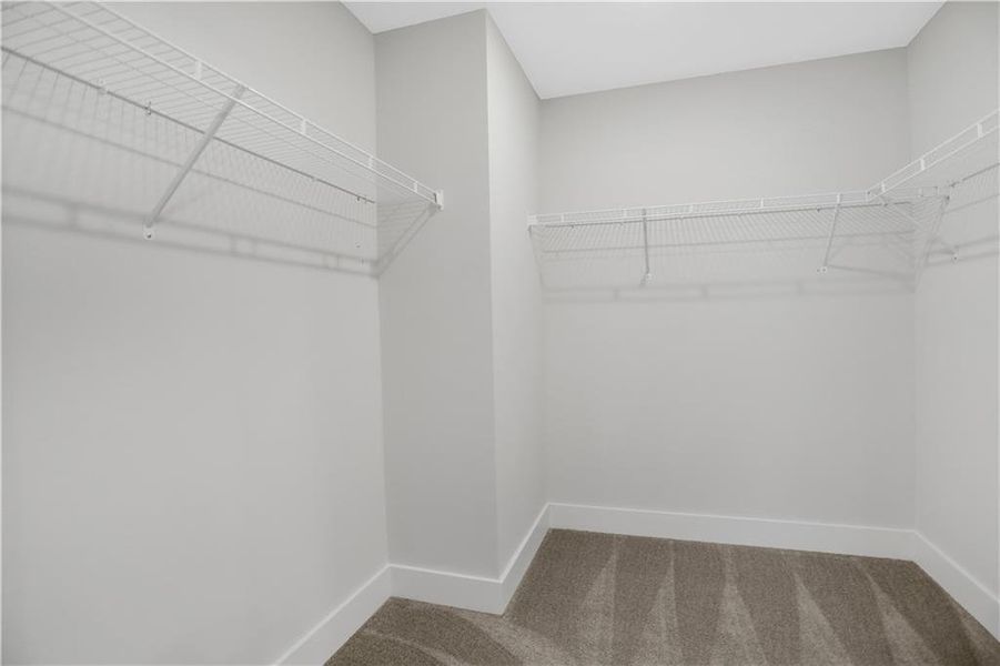 Spacious, unfurnished interior of a new home in Twin Lakes, Hoschton (Image 43).