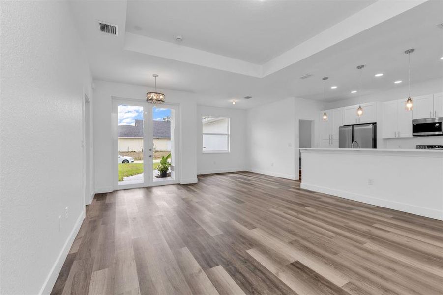 Spacious, unfurnished interior of a new home in , Punta Gorda (Image 52).