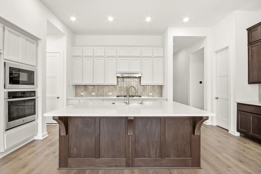 Furnished interior view inside a new home in COLTON, Montgomery (Image 7). Furnished interior view inside a new home in COLTON, Montgomery (Image 7).