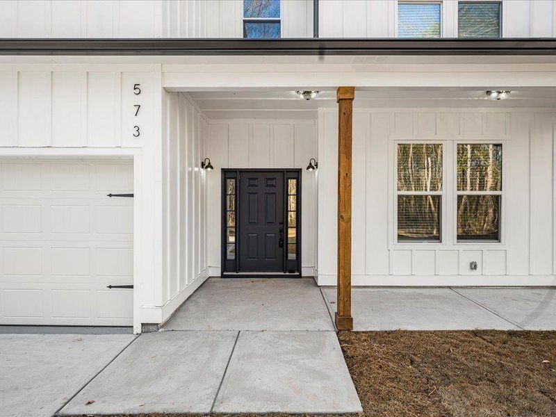 Exterior details and patio area of a home in , Dallas (Image 25).