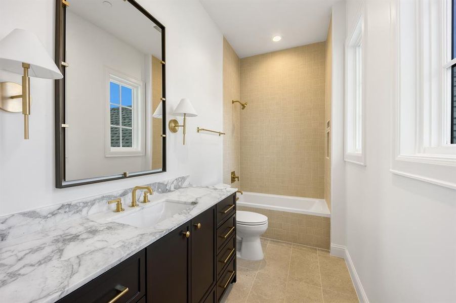 Furnished interior view inside a new home in , Dallas (Image 37). Furnished interior view inside a new home in , Dallas (Image 37).