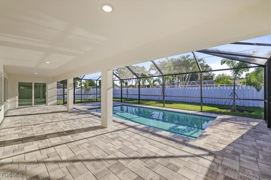 Image 34 of a home in Cape Coral.