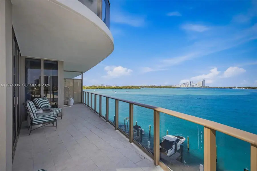 Oversized bay front terrace