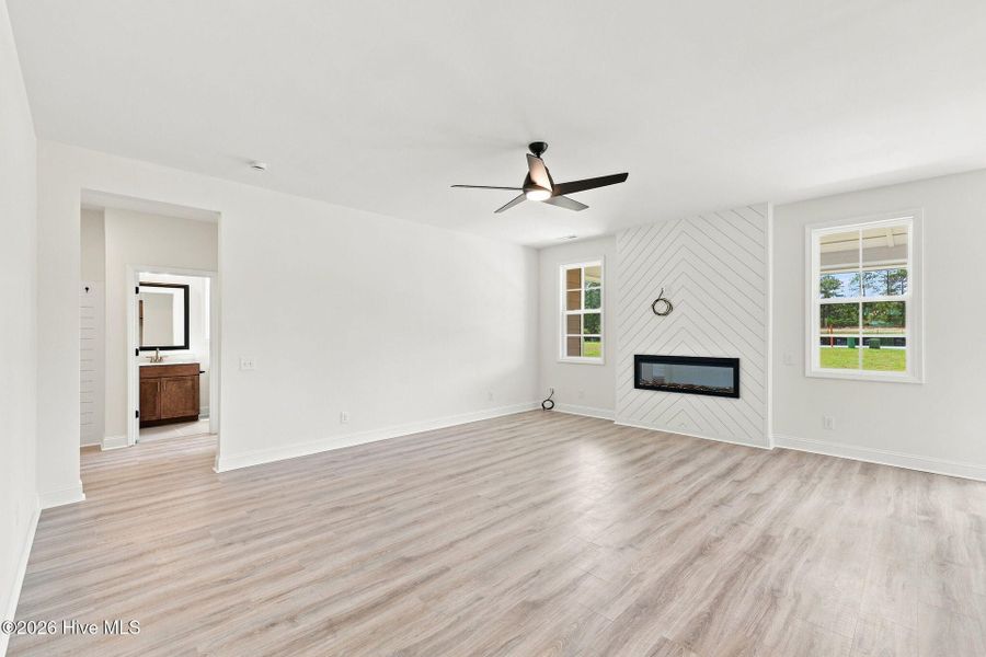 Spacious, unfurnished interior of a new home in Legacy Lakes, Aberdeen (Image 19).