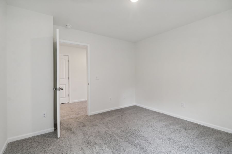 Representative unfurnished interior of a home built from the Kingston ll by Great Southern Homes in Portrait Hills, Aiken (Image 29).