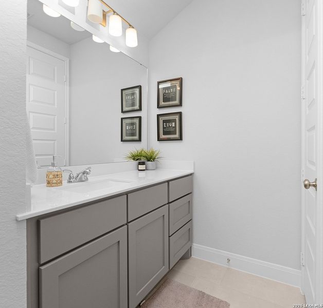 Furnished interior view inside a new home in Meadows of Mill Creek, Seguin (Image 11).