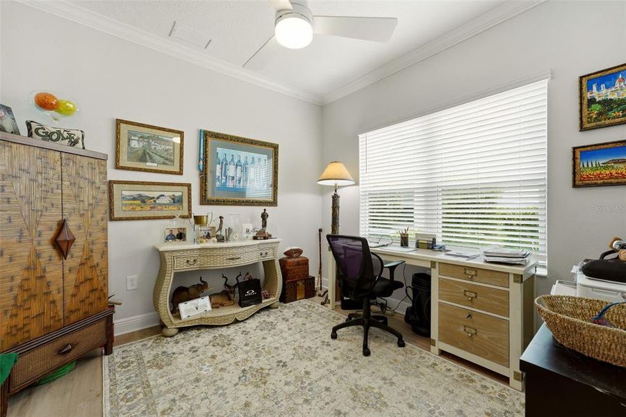 Furnished interior view inside a new home in , Venice (Image 11).